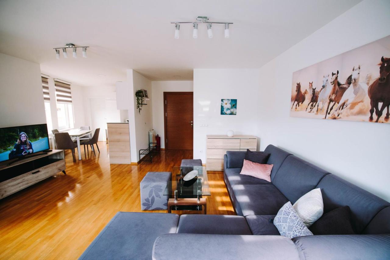 Apartman Oaza Banja Luka Buitenkant foto